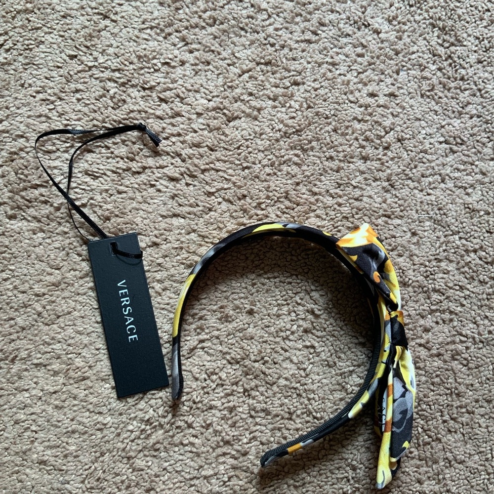Versace Young Girls Barocco Black Gold Bow Hair Designer Headband One Size